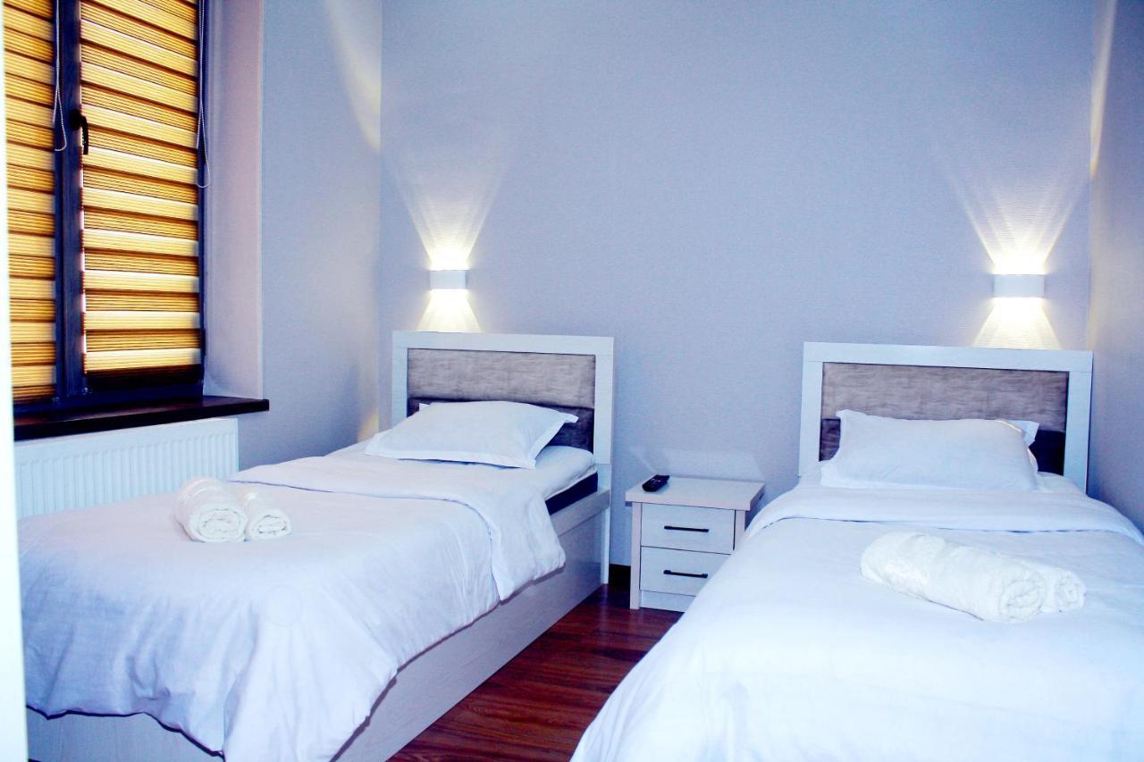 One Global Family Guest House Samarkand Buitenkant foto
